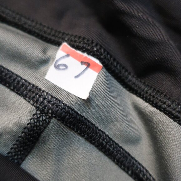 Womens Lululemon Black-Gray Snake Print Activewear Leggings 8 - Picture 8 of 9